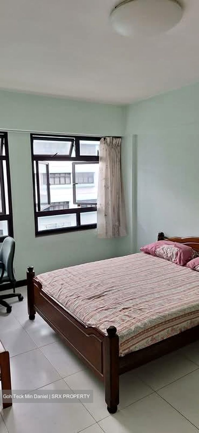 Blk 220B Linear Green @ Bedok (Bedok), HDB 4 Rooms #532624401